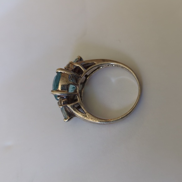 Aquamarine Silver ring - Picture 3 of 5